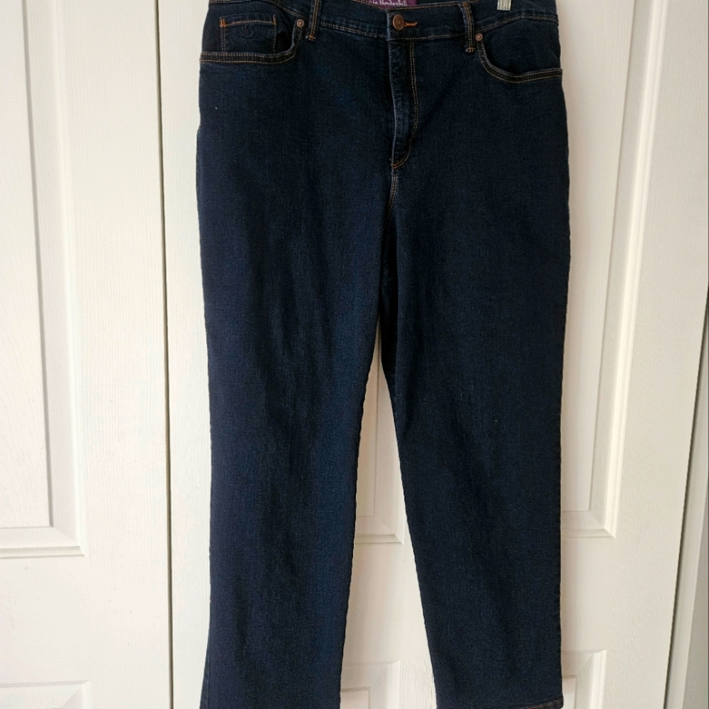 Gloria Vanderbilt Blue Ankle Cropped Jeans